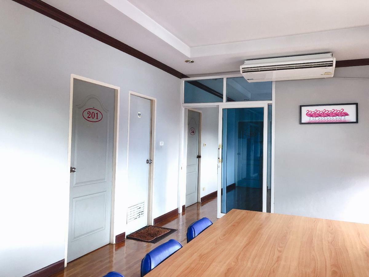 24 Hostel Donmuang Bangkok Ngoại thất bức ảnh